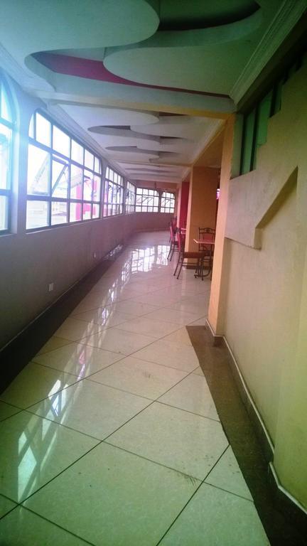 Starehe Link Hotel Nairobi Exteriör bild