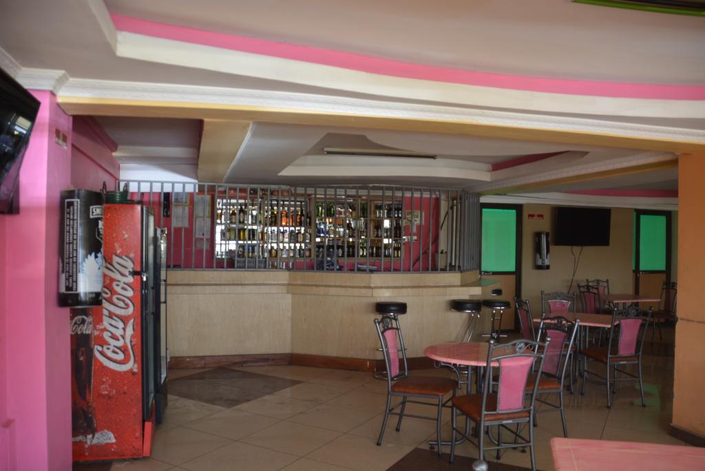Starehe Link Hotel Nairobi Exteriör bild